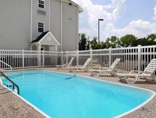 Microtel Inn & Suites Huntsville Exterior photo